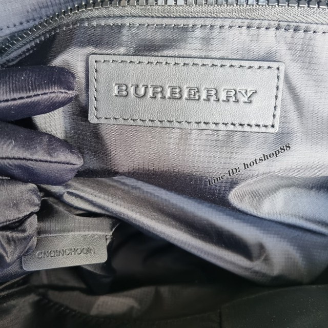 Burberry專櫃新款尼龍刺繡雙肩包 巴寶莉TB系列男女同款雙肩背包 yxb1431